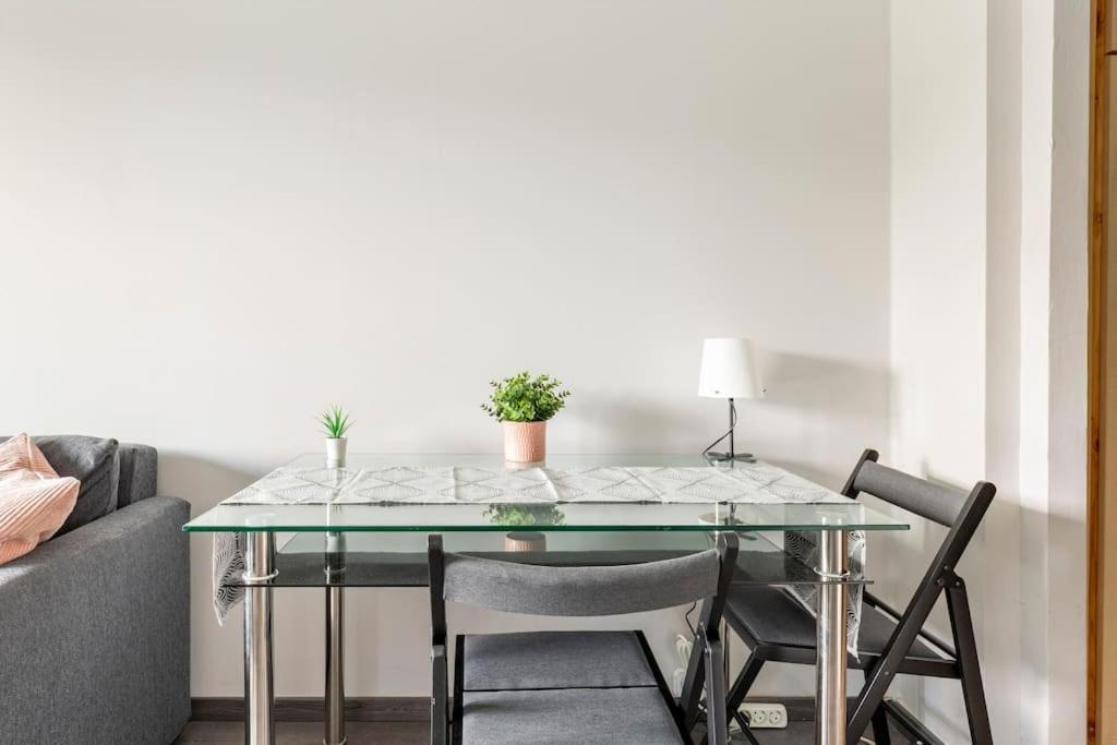 Lovely 1 Bedroom Flat - Gazdagret Budapest Exteriör bild