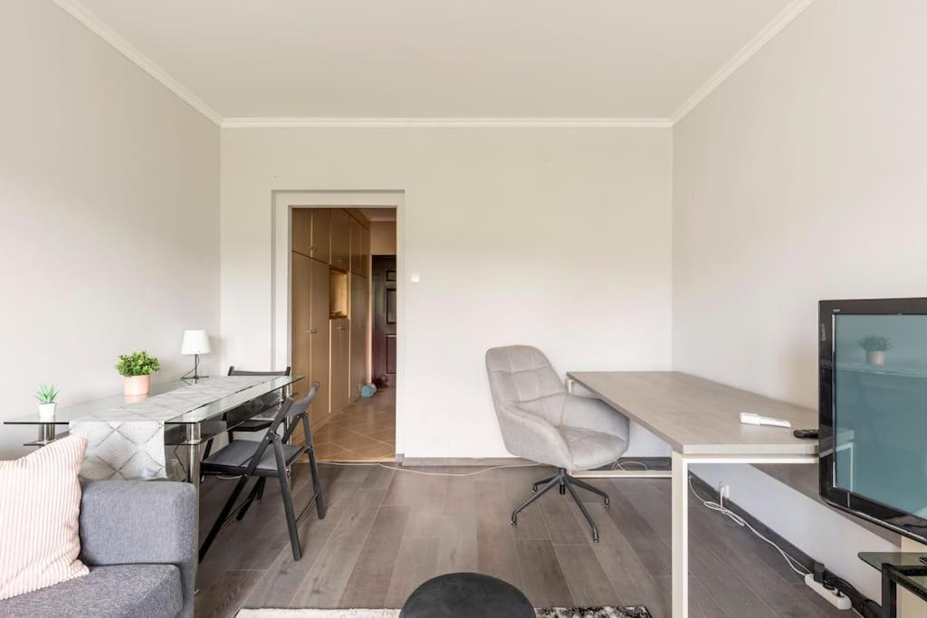 Lovely 1 Bedroom Flat - Gazdagret Budapest Exteriör bild