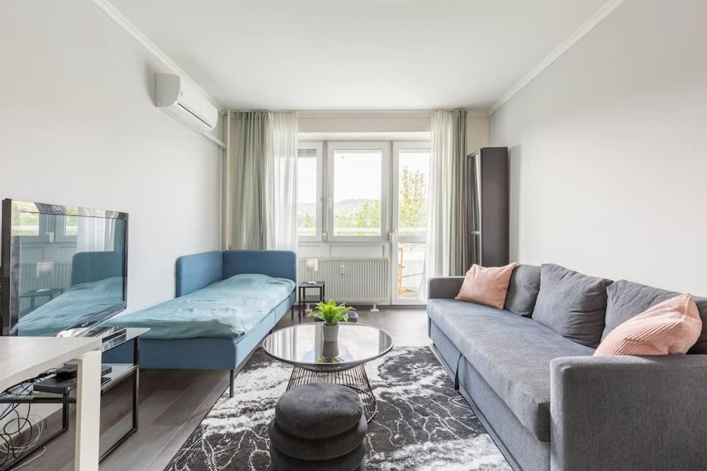Lovely 1 Bedroom Flat - Gazdagret Budapest Exteriör bild