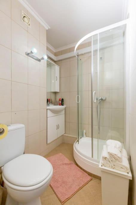 Lovely 1 Bedroom Flat - Gazdagret Budapest Exteriör bild